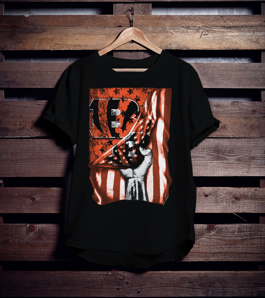 Bengals Logo Stars And Stripes Grunge Flag Cincinnati Bengals T-Shirt