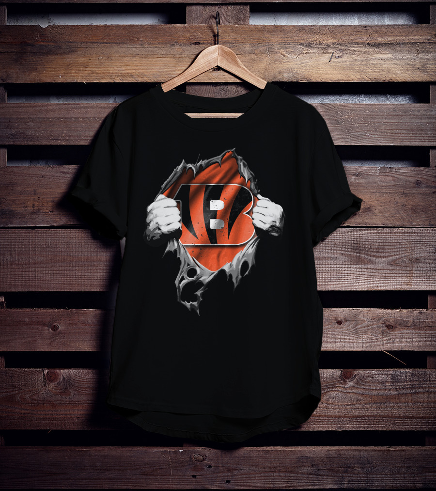 Torn Cincinnati Bengals Logo With Tiger Stripe Effect T-Shirt