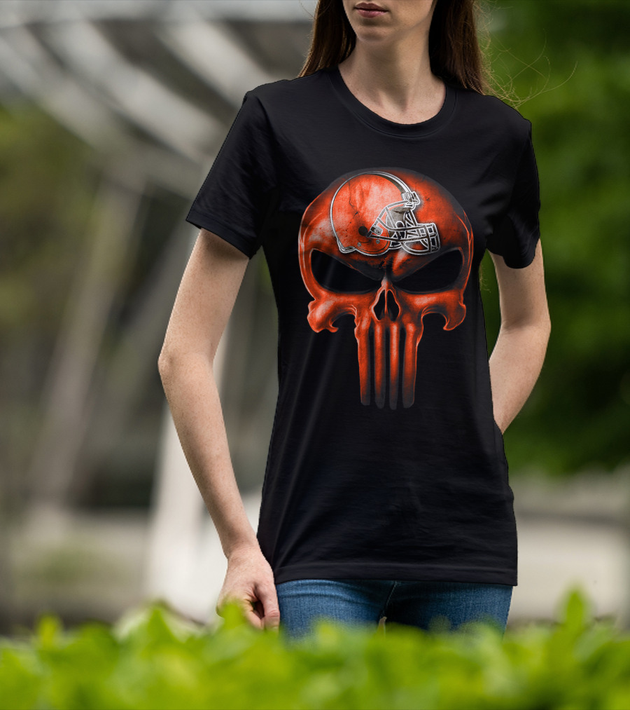 Skull Cleveland Browns Helmet T-Shirt