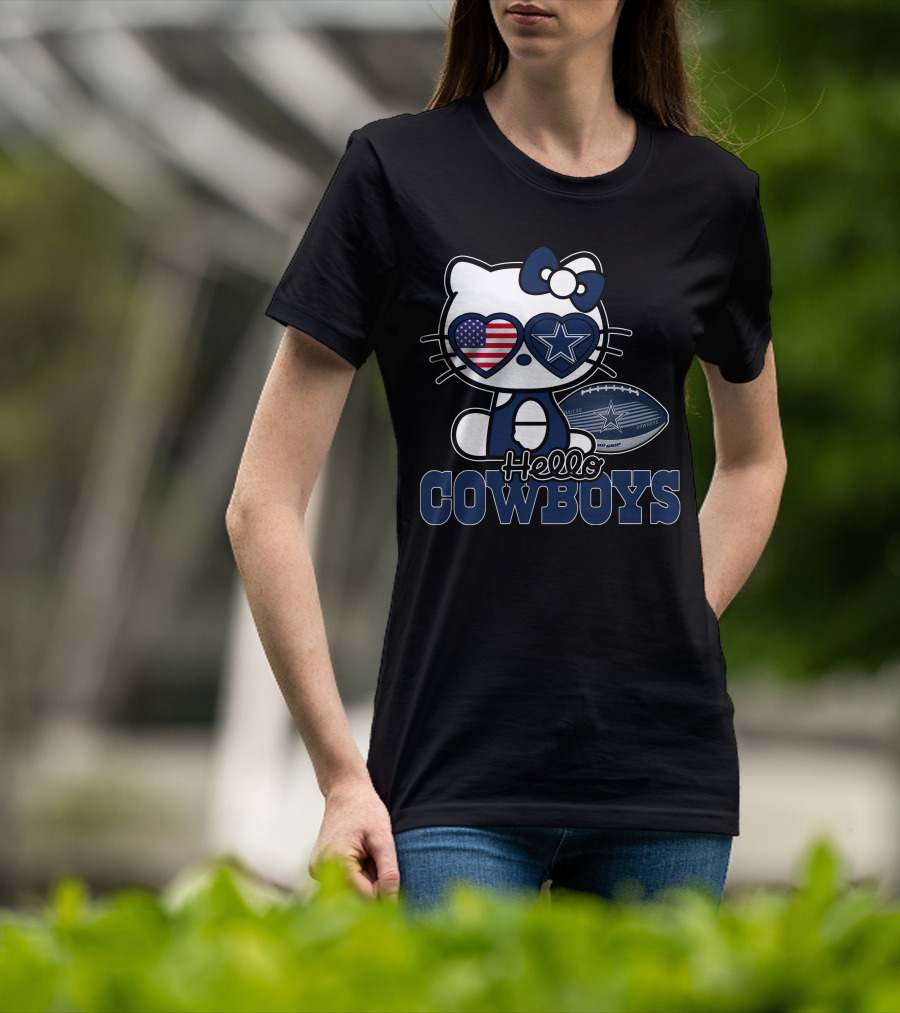 Hello Kitty Dallas Cowboys Usa Flag Football T-Shirt