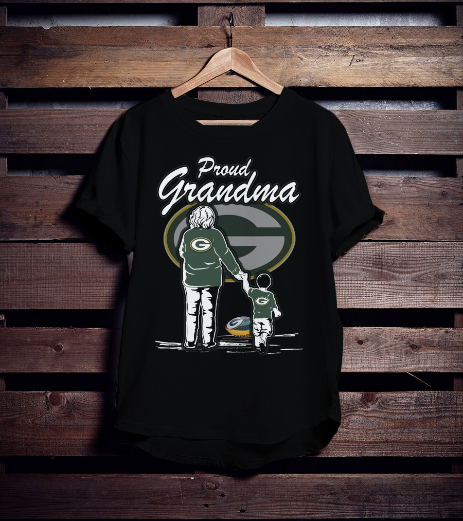 Proud Grandma Green Bay Packers Football Family Love T-Shirt