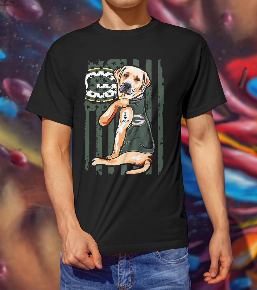 Labrador Retriever I Love Mom Green Bay Packers Fan T-Shirt