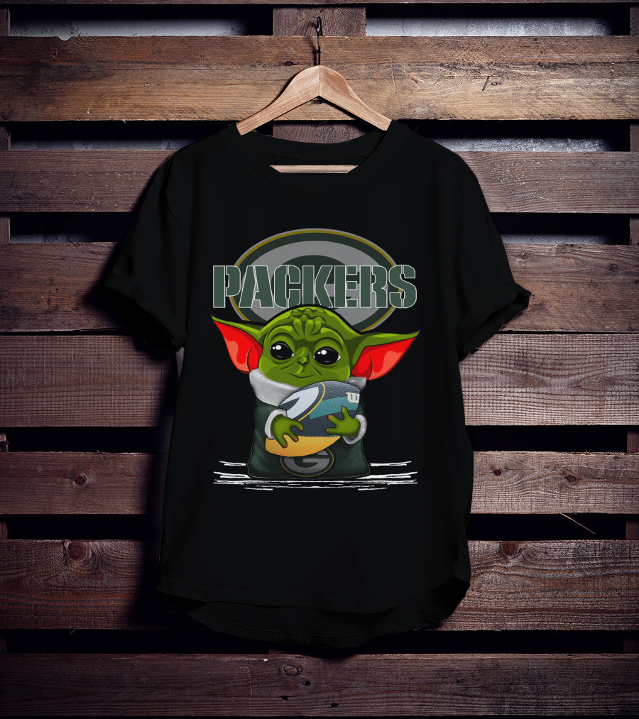 Green Bay Packers Yoda Holding Football T-Shirt