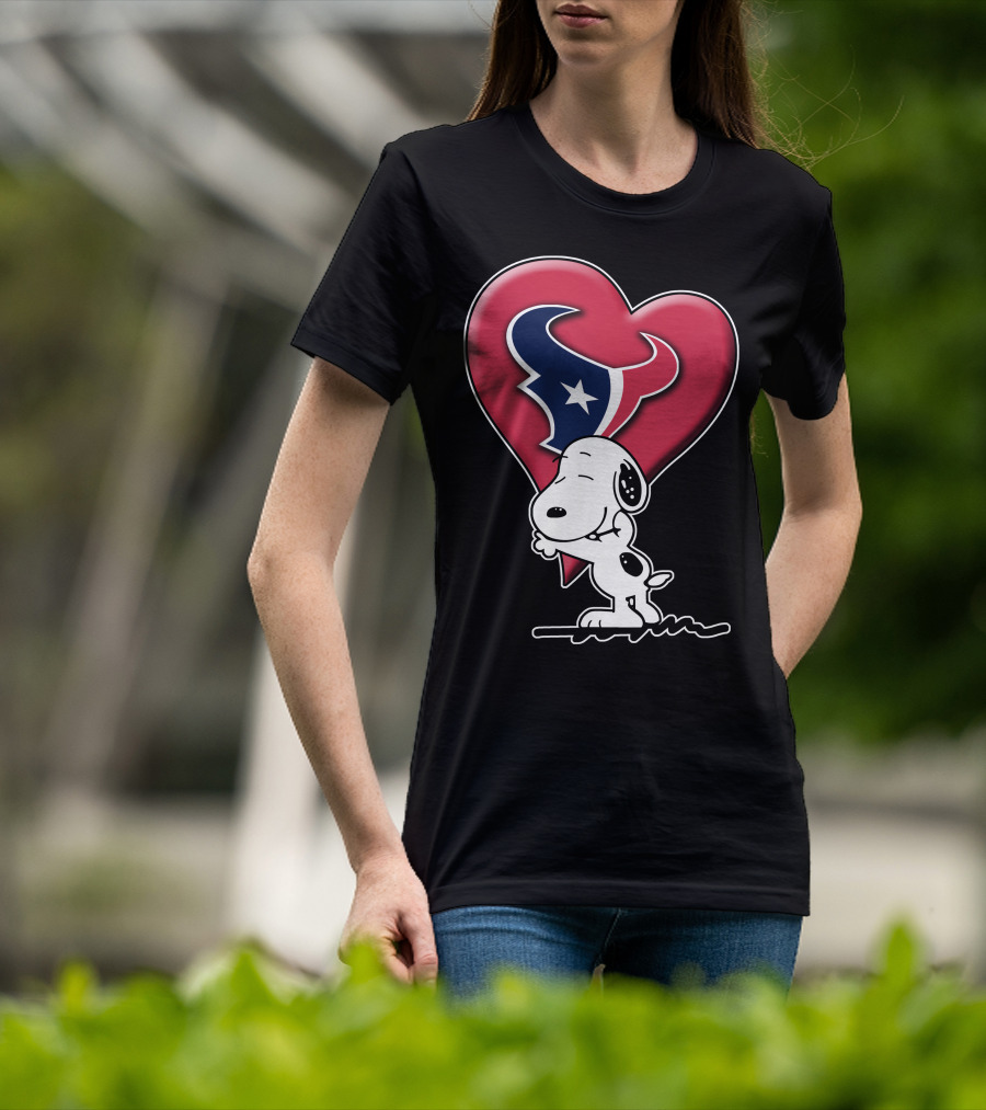 Snoopy Hugging Houston Texans Heart T-Shirt