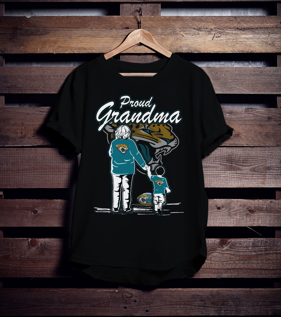Proud Grandma Jacksonville Jaguars Fan With Grandchild T-Shirt