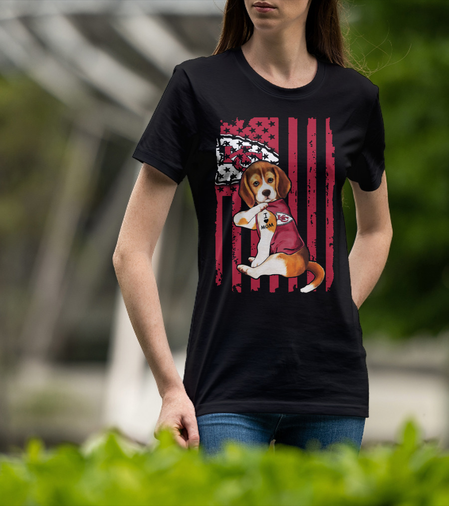 Beagle I Love Mom Kansas City Chiefs USA Flag T-Shirt