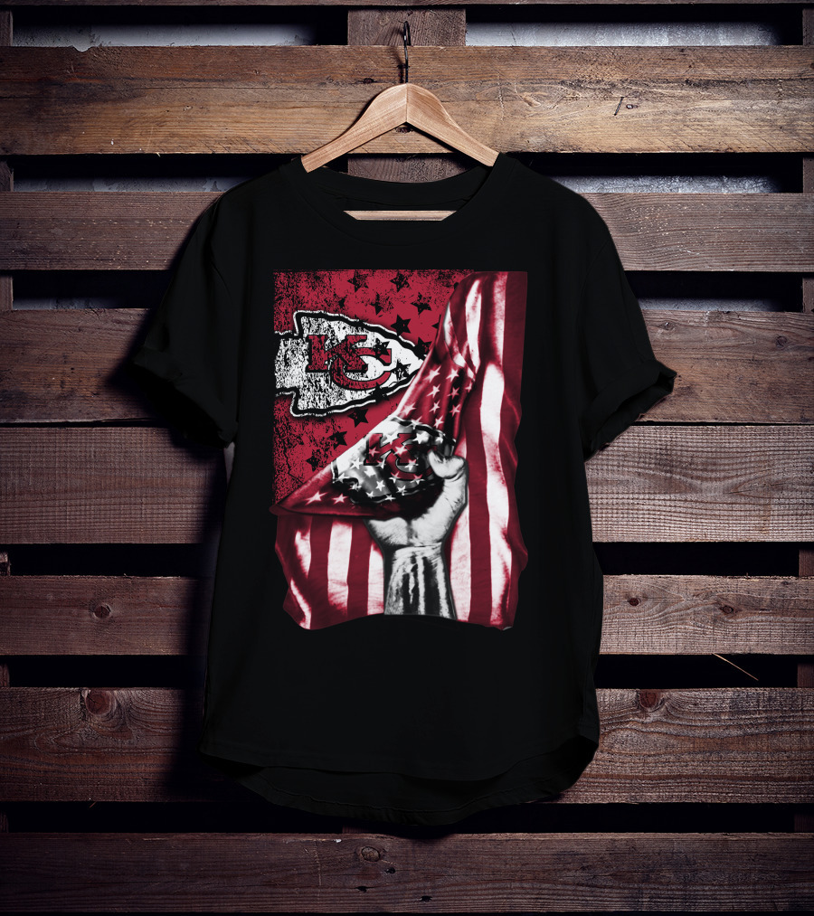 Kansas City Chiefs Flag And Stars Design With Fist T-Shirt