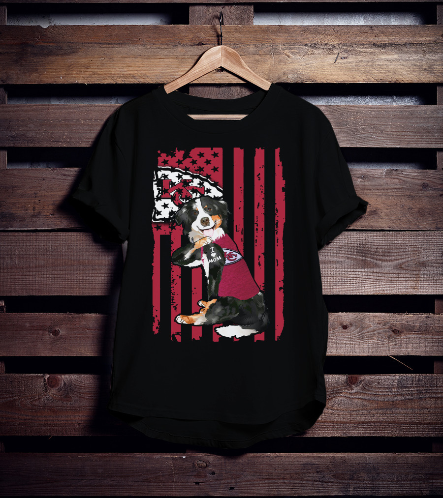 Border Collie I Mom Kansas City Chiefs Fan Flag T-Shirt