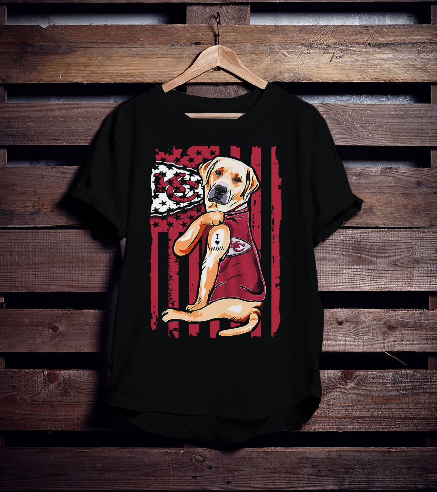 Labrador Retriever I Love Mom Kansas City Chiefs Fan T-Shirt