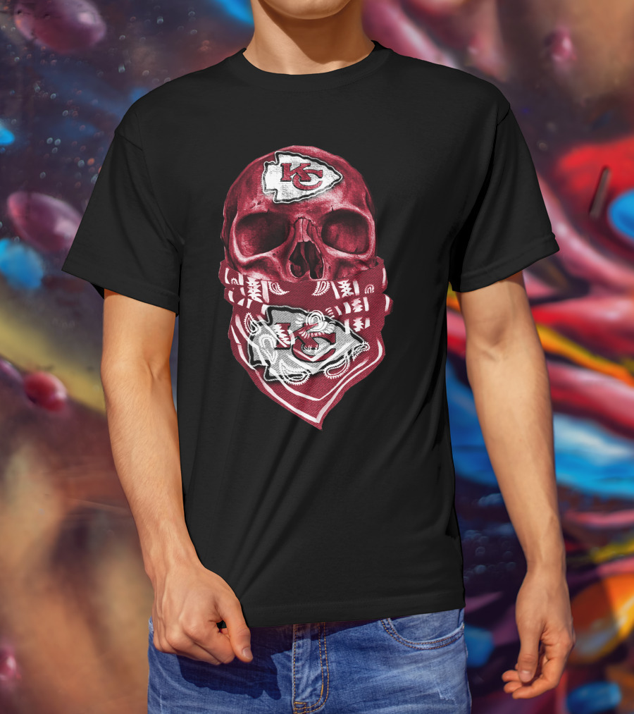 Kansas City Chiefs Skull Bandana T-Shirt