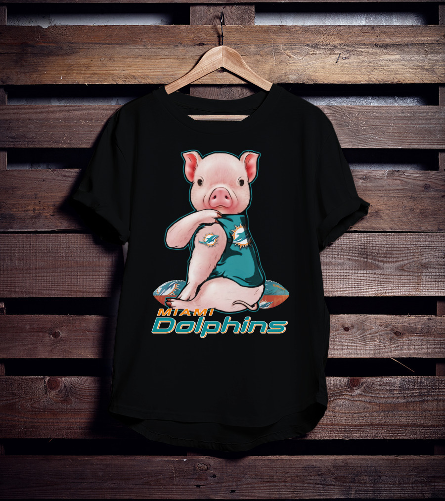 Miami Dolphins Pig Football Fan T-Shirt