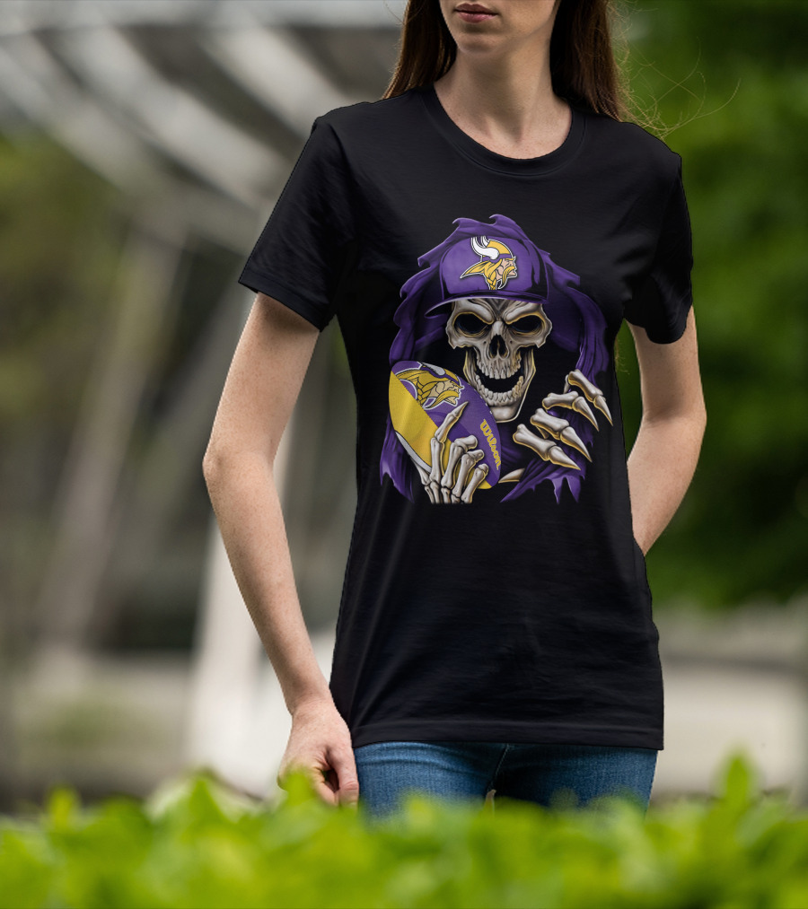 Minnesota Vikings Skull With Football And Cap T-Shirt