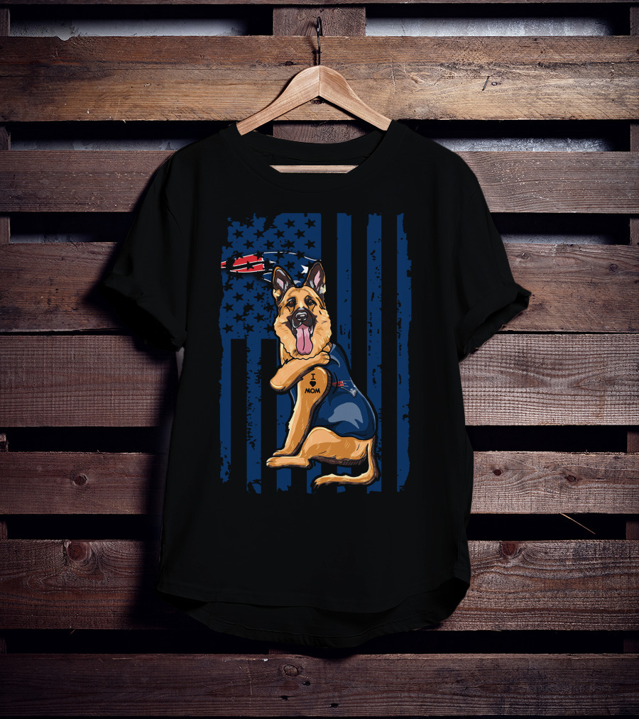 German Shepherd I Love Mom New England Patriots Fan USA Flag T-Shirt