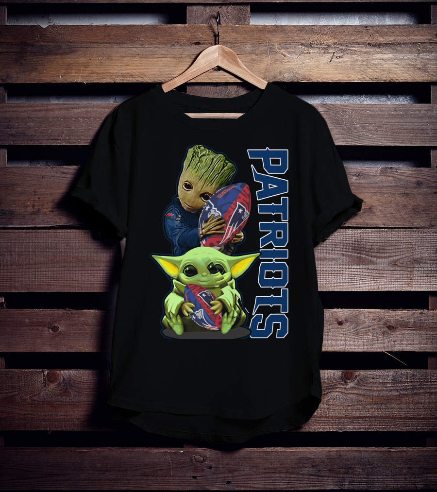 Grzd New England Patriots Baby Yoda And Groot Football Combo T-Shirt
