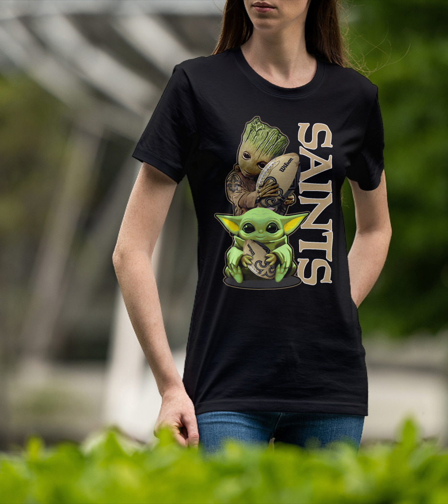 Grzd New Orleans Saints Groot And Baby Yoda Football T-Shirt