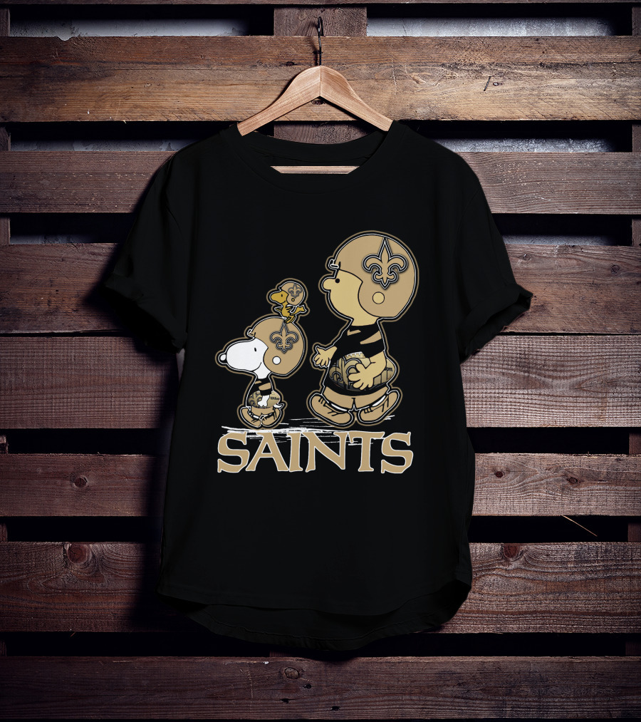 Snpfootball New Orleans Saints Peanuts Snoopy Woodstock Football Helmets T-Shirt