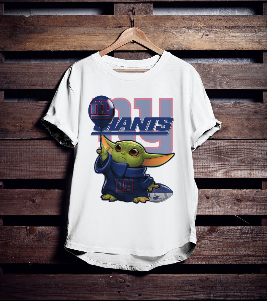 Yoda Giants Football Balloon Power Play T-Shirt