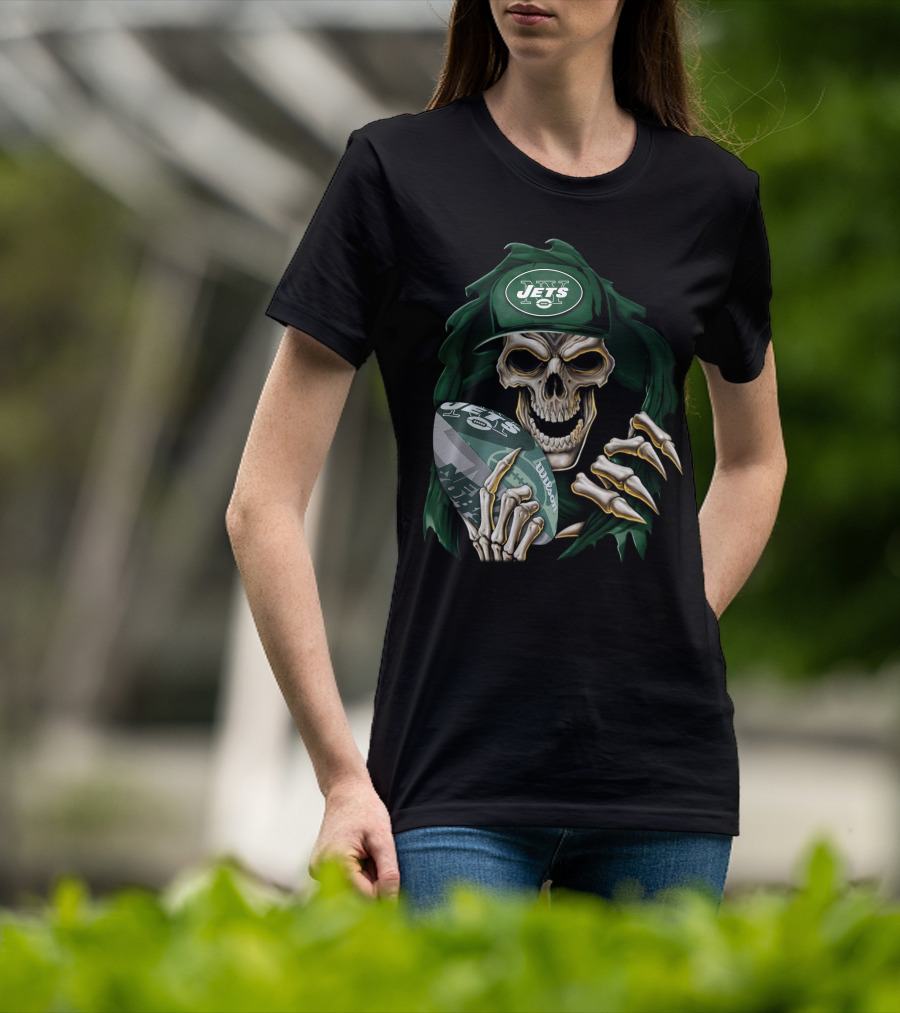 New York Jets Skullbong Skeleton Holding Football T-Shirt