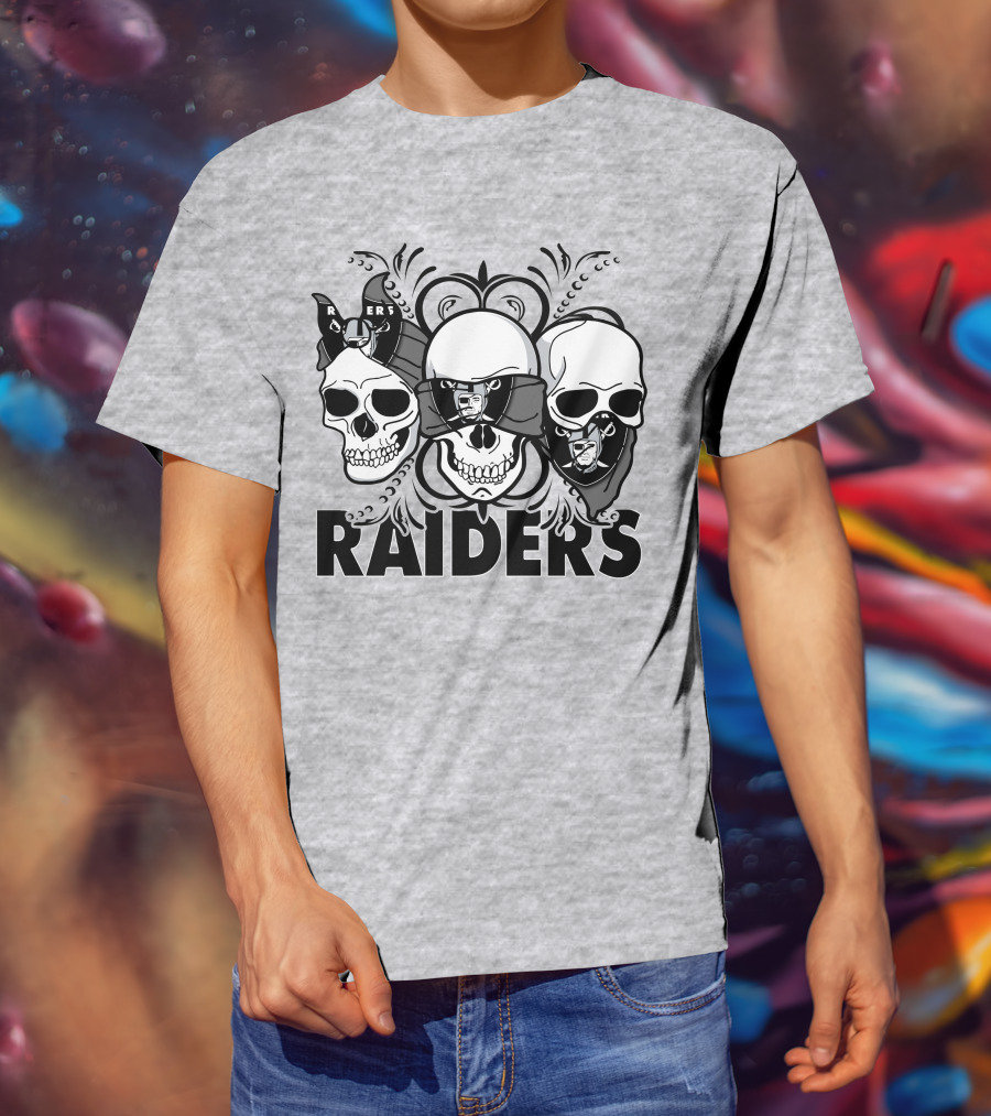 3 Skull Raiders T-Shirt