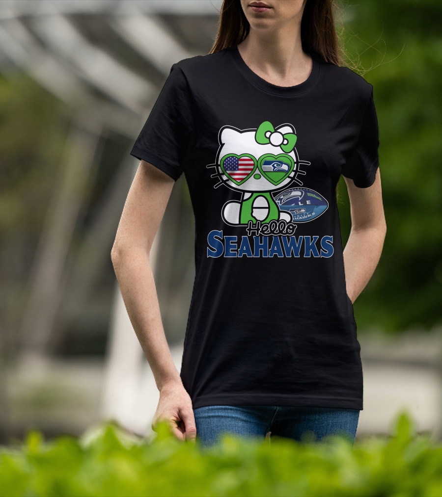 Hello Kitty Seahawks Football Fan USA Heart Glasses T-Shirt