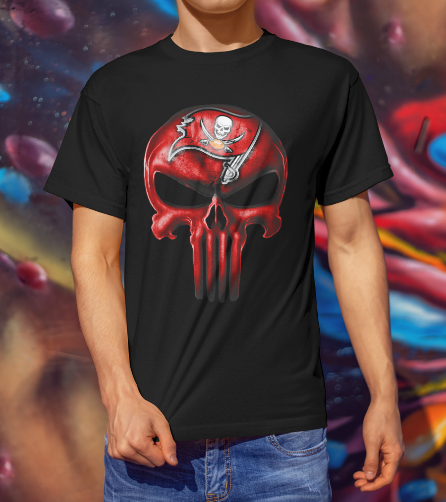 Skull V3 Tampa Bay Buccaneers Pirate Skull T-Shirt