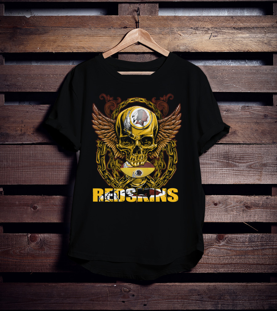Redskins Skullfb Winged Skull Chains Feathers Football Helmet T-Shirt