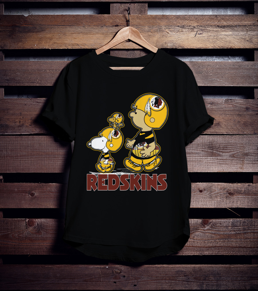 Snpfootball Redskins Peanuts Characters In Football Helmets T-Shirt