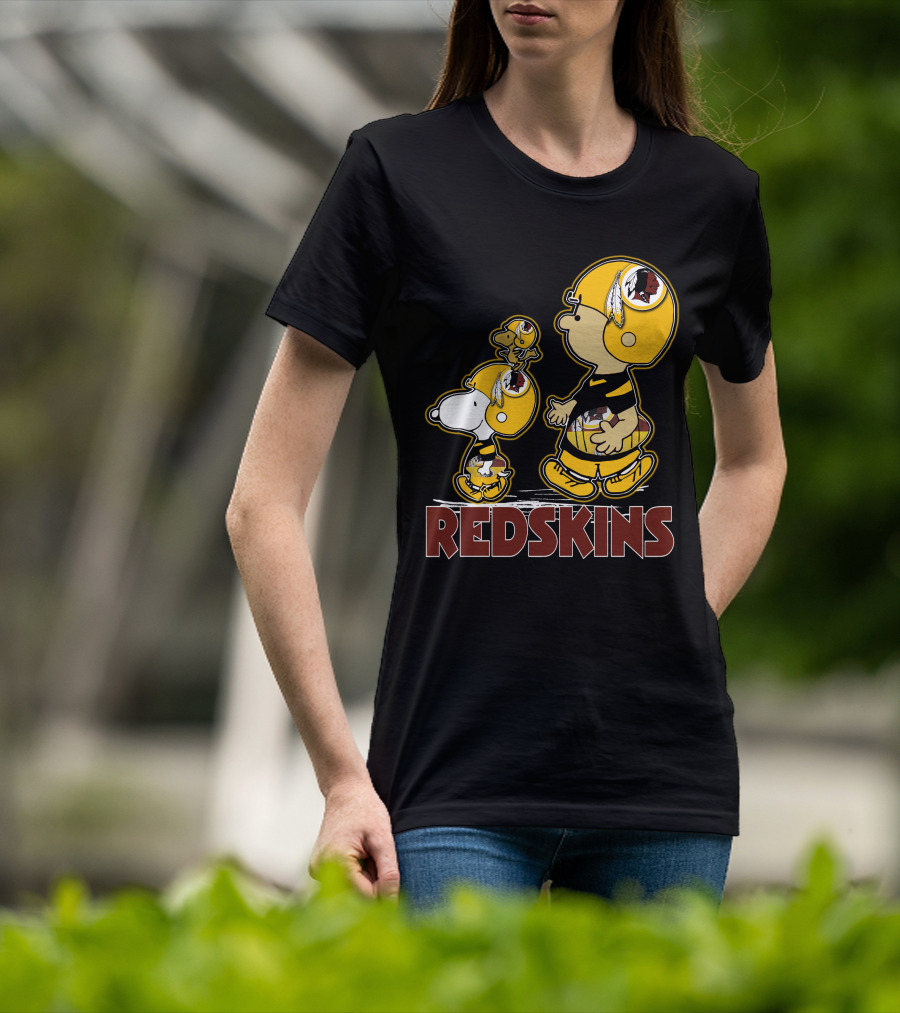 Snpfootball Redskins Peanuts Characters In Football Helmets T-Shirt