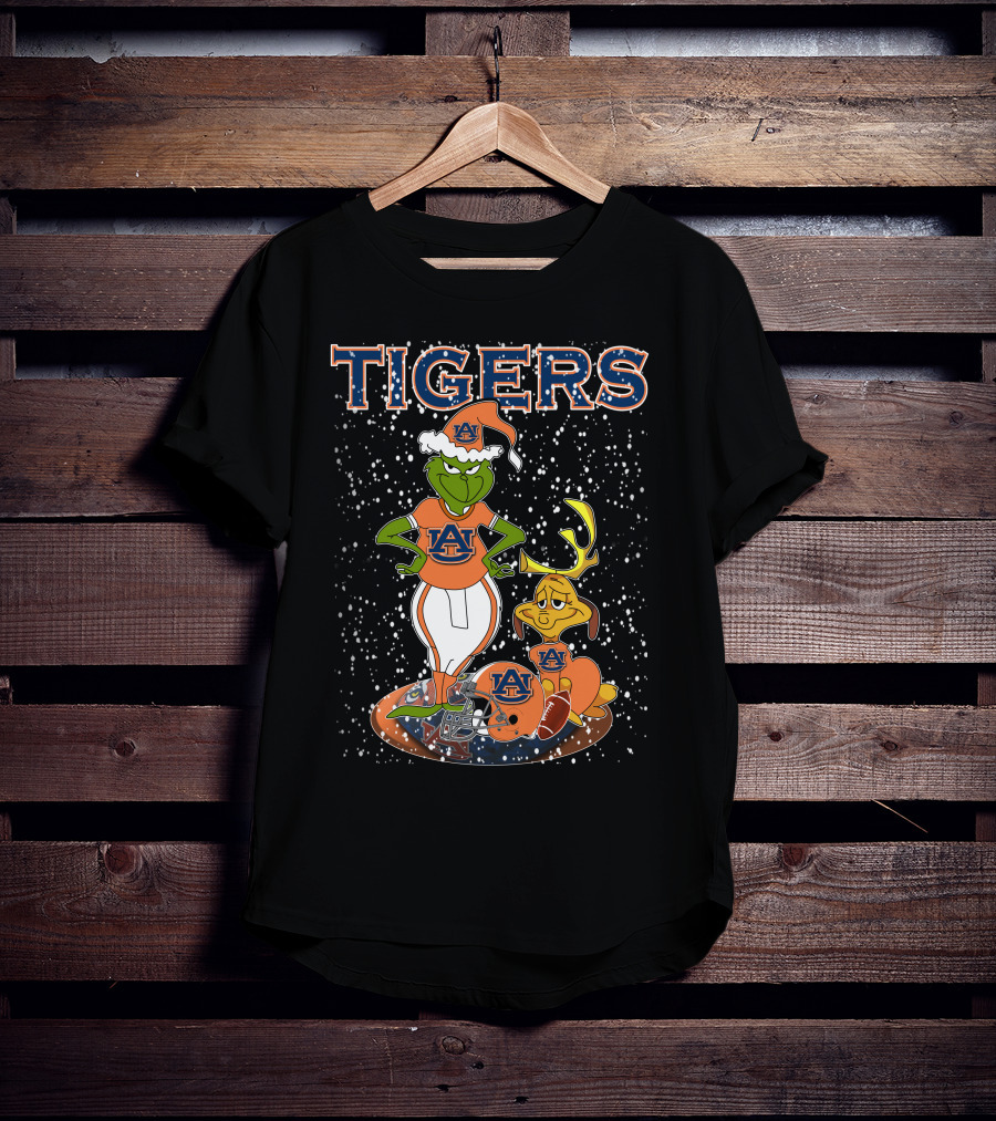 Grinch Auburn Tigers Christmas Santa Hat Snowy Football T-Shirt