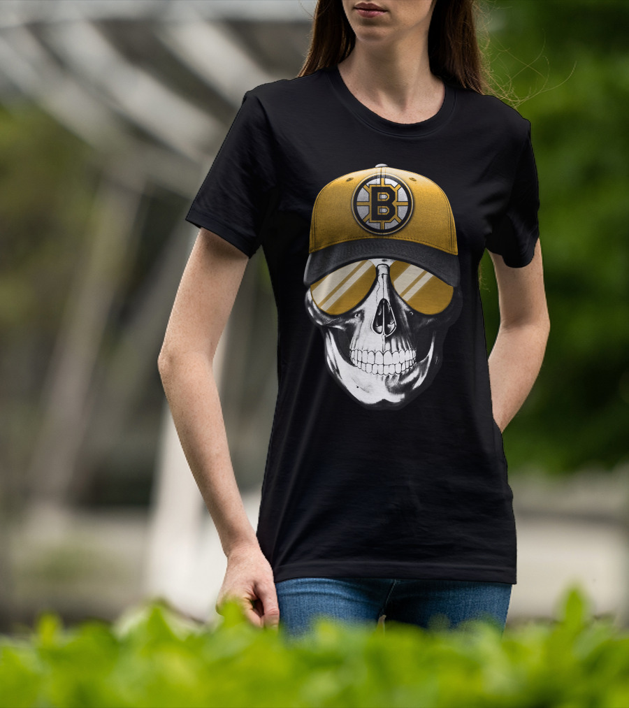 Skull In Yellow Boston Bruins Cap And Sunglasses T-Shirt