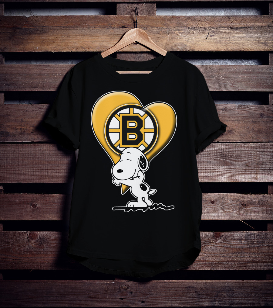 Snoopy Heart Boston Bruins Logo Hug T-Shirt