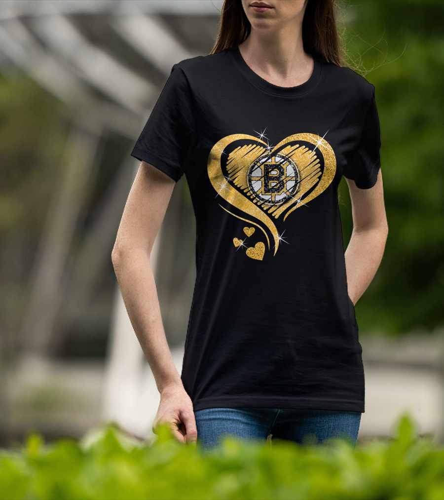 Boston Bruins Heart Glitter Logo Diamond T-Shirt