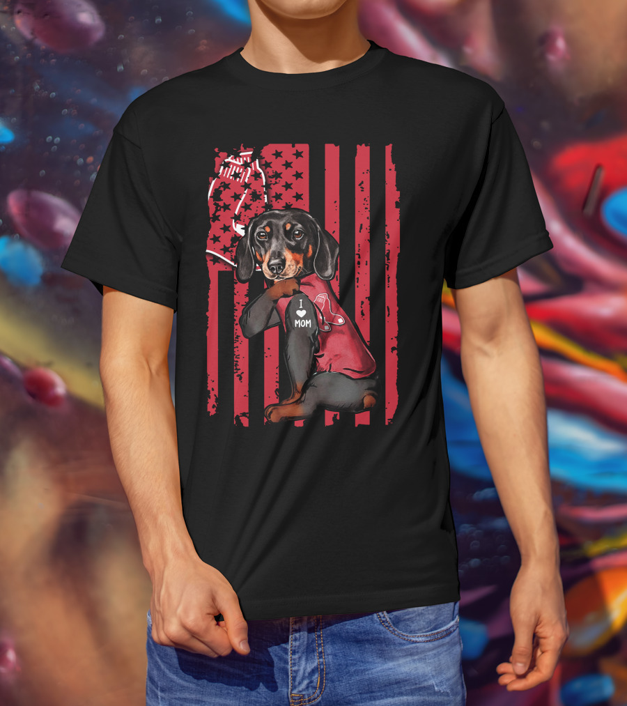 Dachshund I Love Mom Boston Red Sox T-Shirt