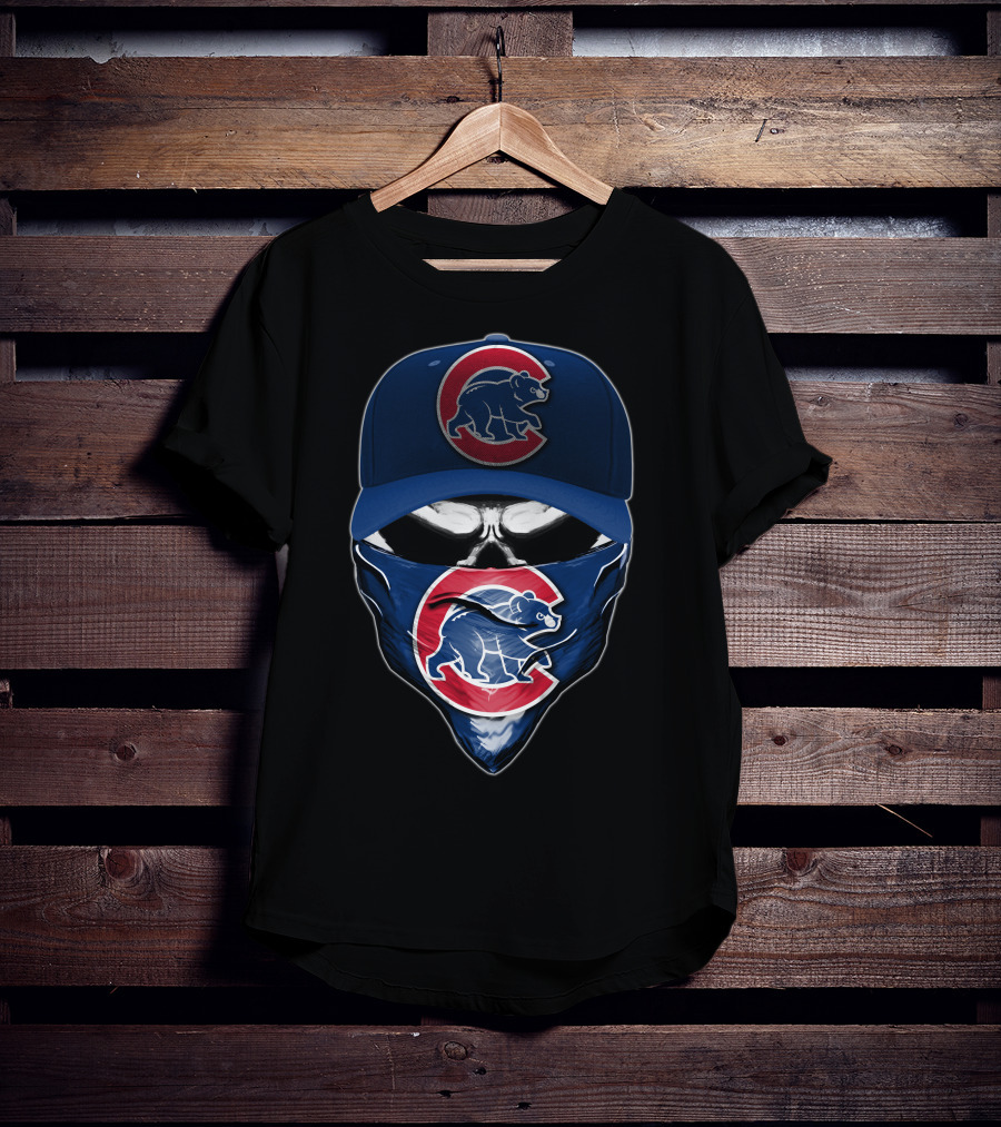 Skull Wearing Chicago Cubs Hat And Bandana T-Shirt