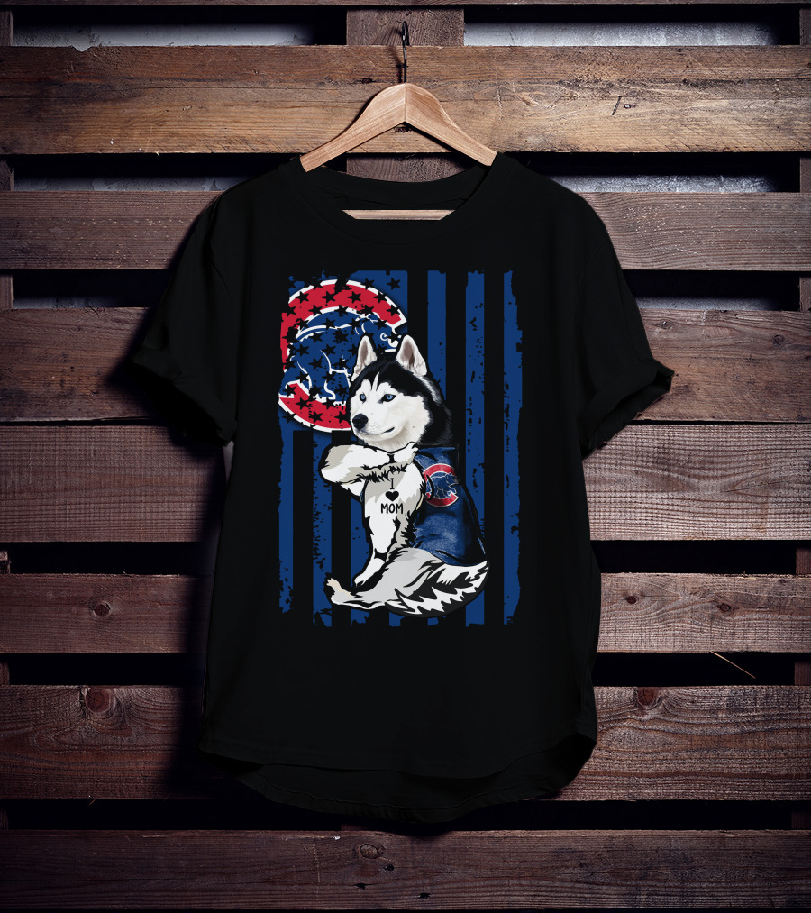 Siberian Husky I Love Mom Chicago Cubs Fan T-Shirt