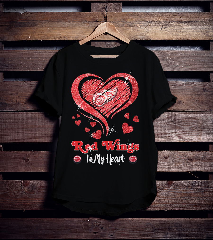 Red Wings In My Heart Detroit Love T-Shirt