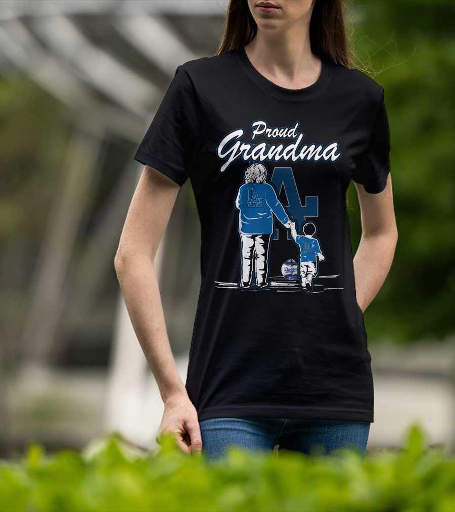 Proud Grandma LA Dodgers Fan With Child Team Spirit T-Shirt