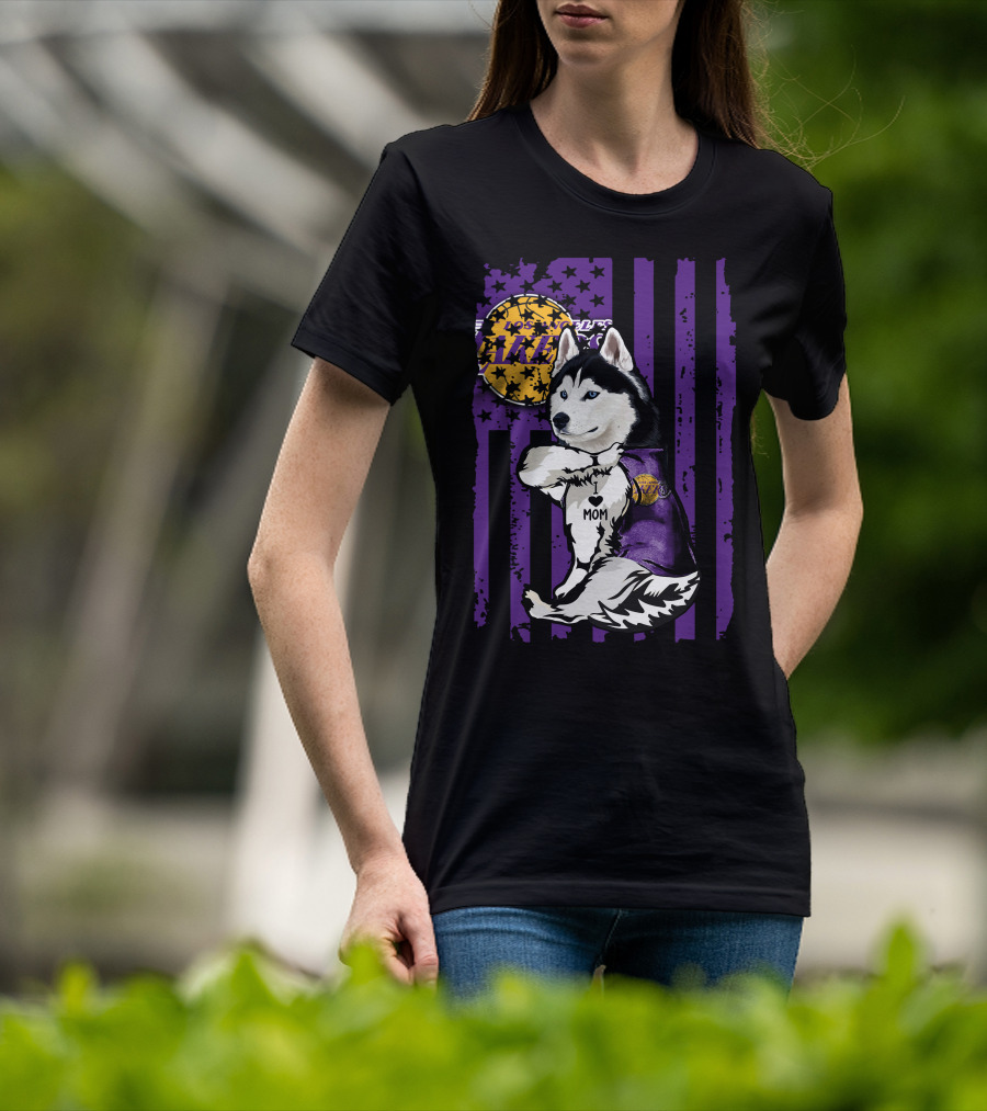 Siberian Husky Mom Los Angeles Lakers Fan With Purple American Flag Background T-Shirt