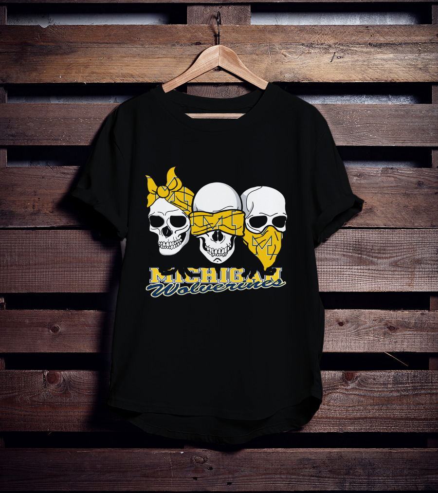 Michigan Wolverines 3 Skulls Bandana T-Shirt