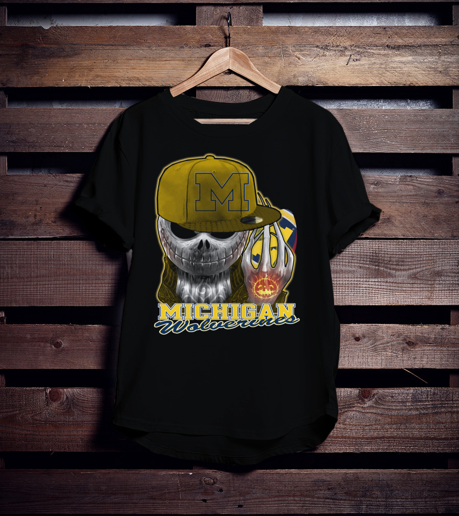 Jackskull Michigan Wolverines Halloween Skull With Wolverine Colors And Cap T-Shirt