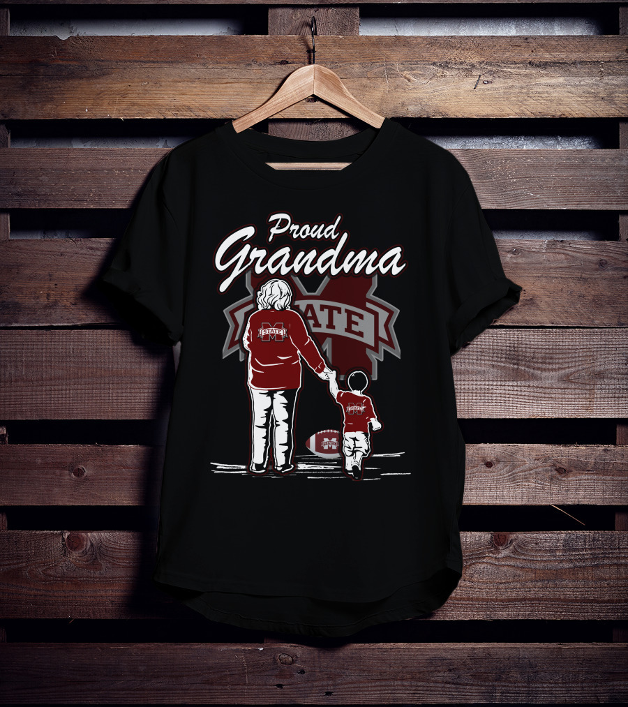 Proud Grandma Mississippi State Bulldogs Vintage Style Family Football Fan T-Shirt