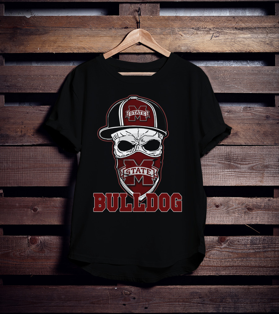 State Bulldogs Skull Hat Bulldog T-Shirt