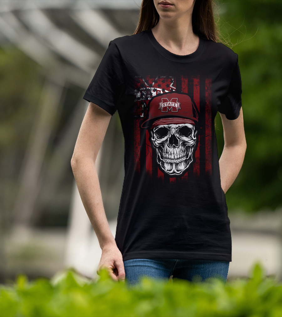 Mississippi State Bulldogs Skull With Cap T-Shirt