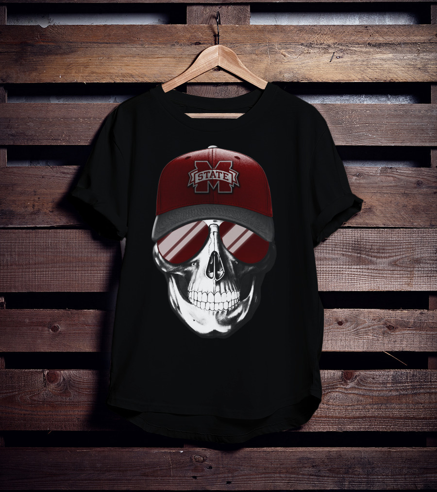Mississippi State Bulldogs Skull With Hat And Sunglasses T-Shirt
