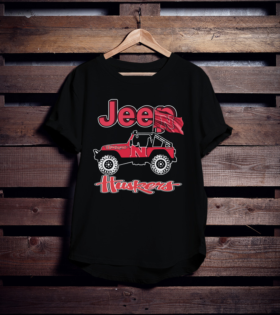 Jeep Nebraska Cornhuskers Husker Red N Flag T-Shirt