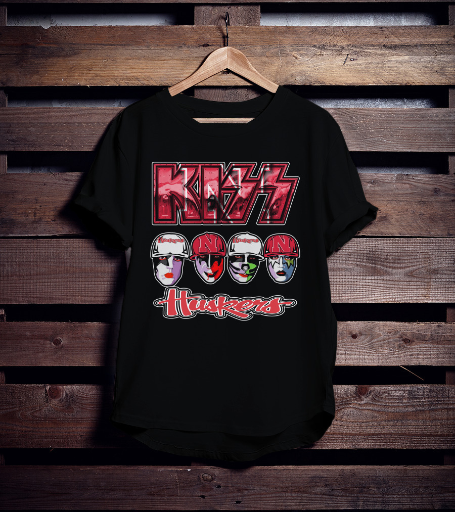 Kiss Nebraska Huskers N Cornhuskers Faces T-Shirt