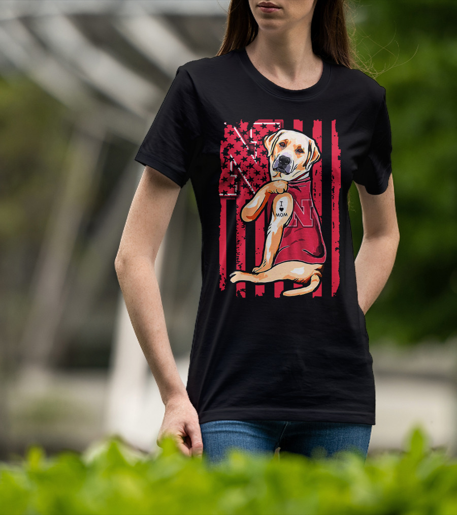 Labrador Retriever Nebraska Cornhuskers I Love Mom Flag T-Shirt
