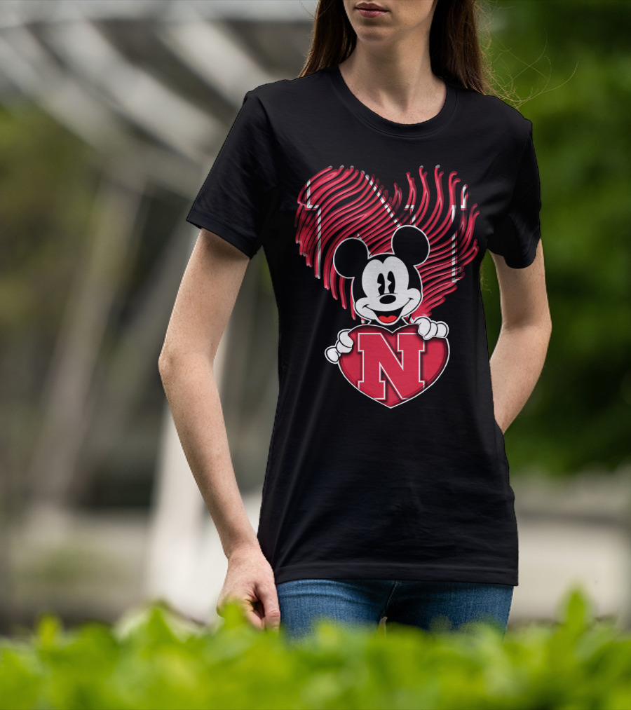 Mickey Mouse Nebraska Cornhuskers Heart Fan T-Shirt