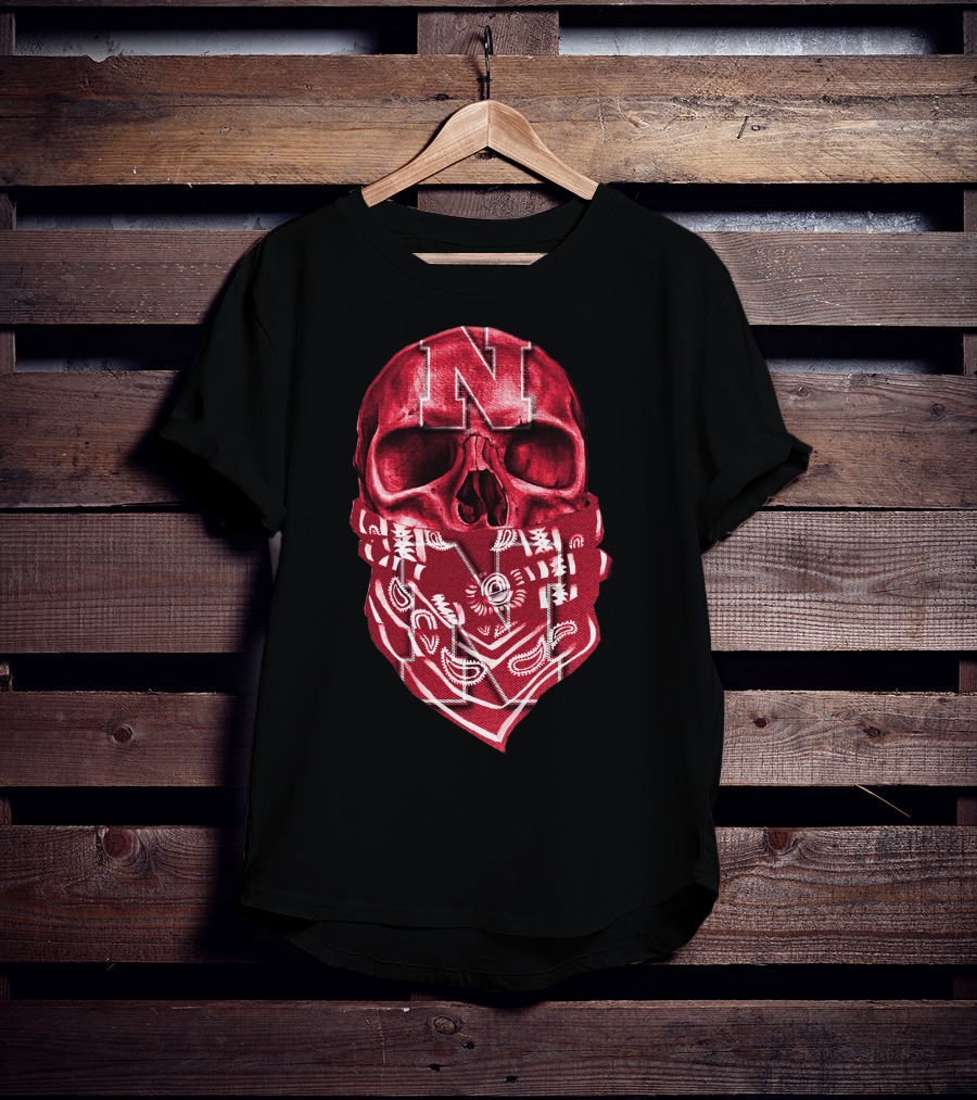 Nebraska Cornhuskers Skull With Red Bandana And N T-Shirt