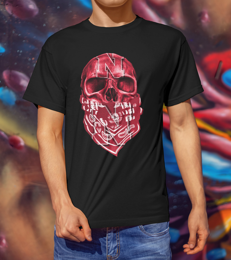 Nebraska Cornhuskers Skull With Red Bandana And N T-Shirt